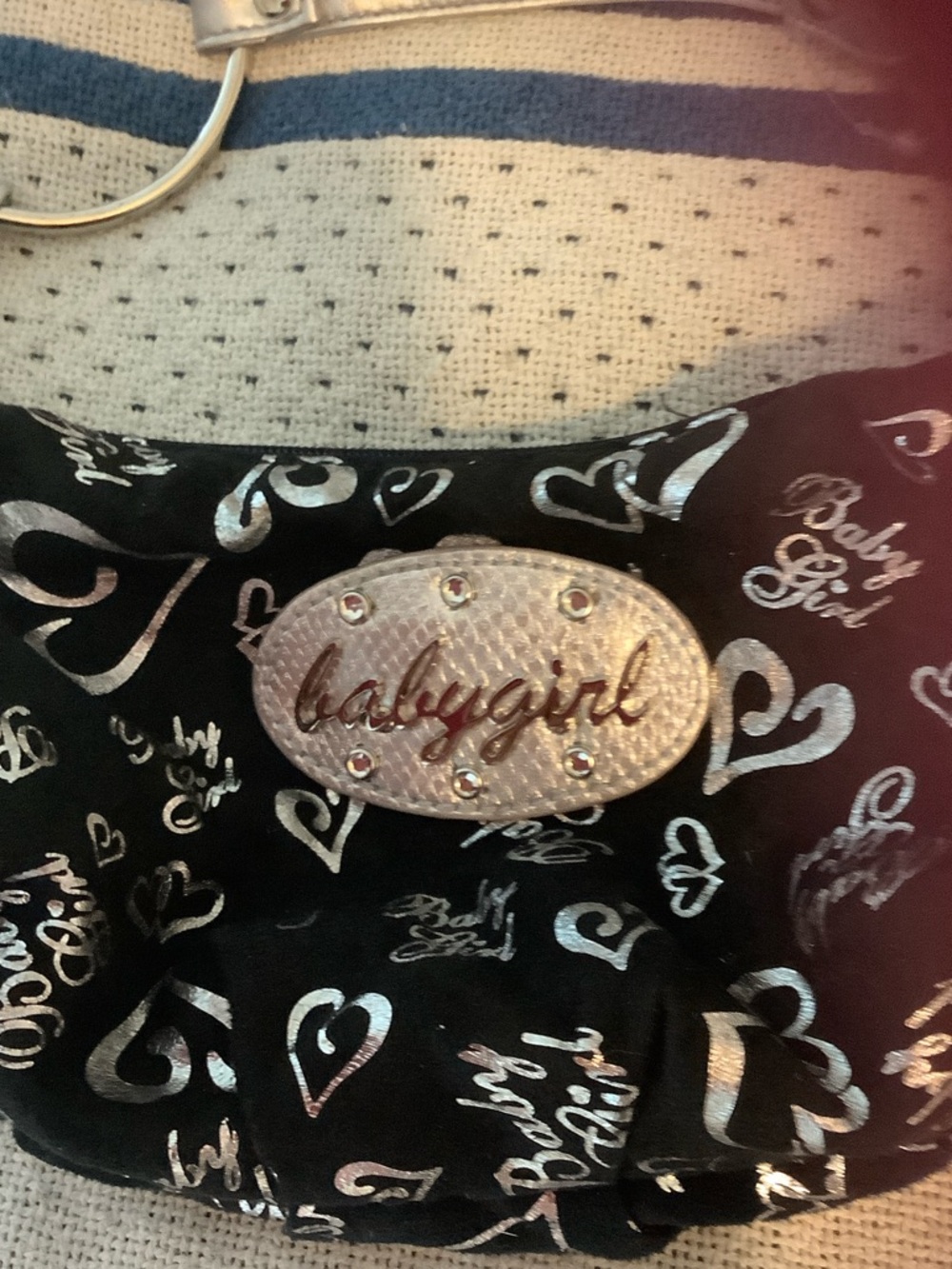 Babygirl Black Heart Print Small Purse with Silver Accent - Picture 2 of 7